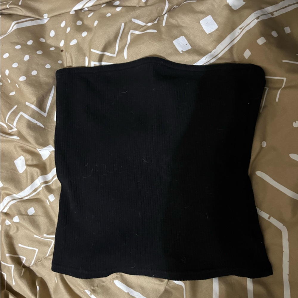 women’s black tube top